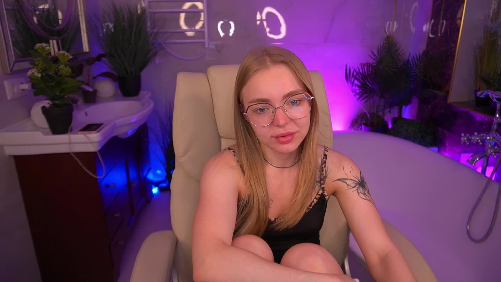 EmilySunShine Adult Chat June 15, 2026