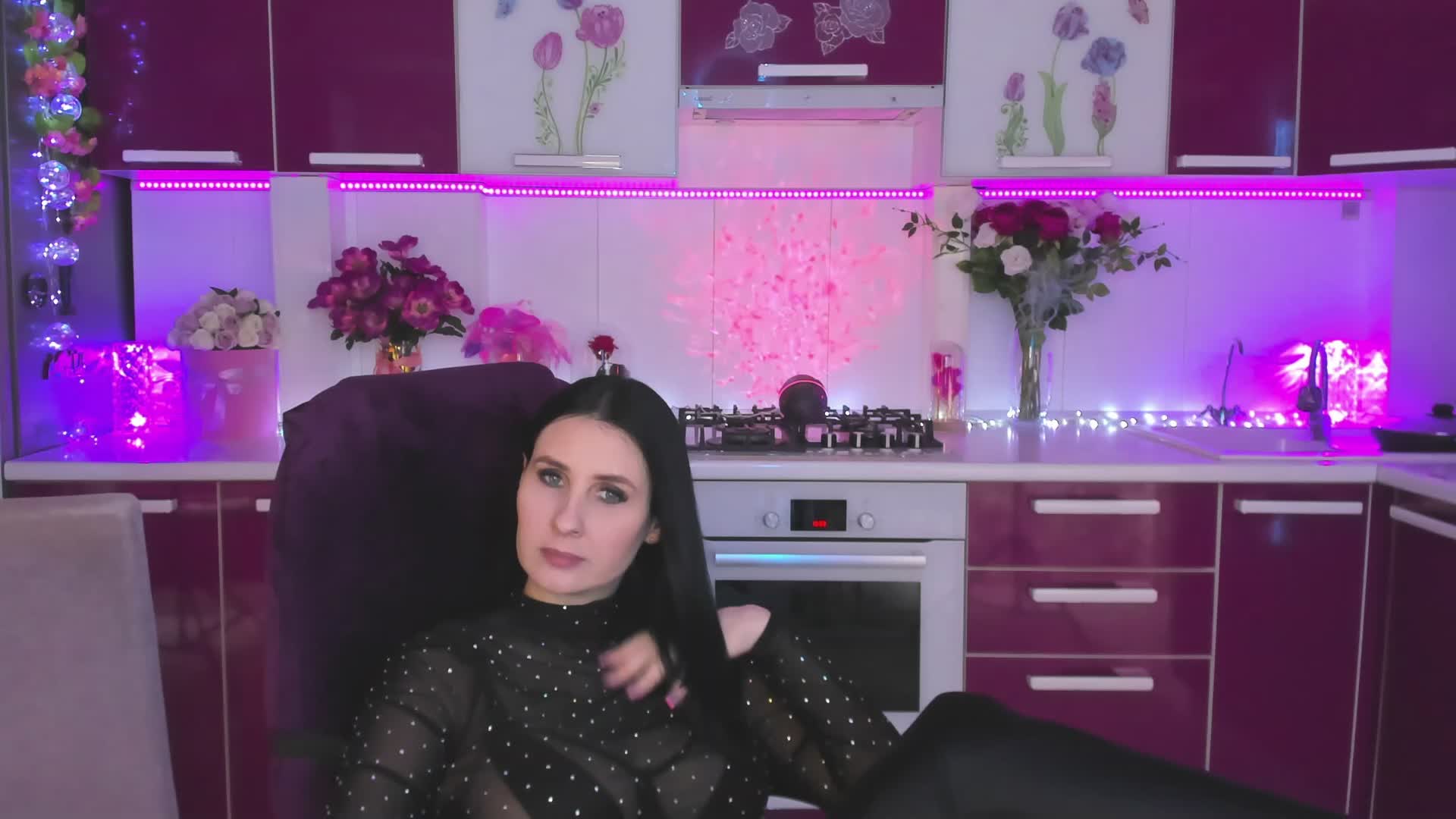 Olivija2020 Adult Chat June 15, 2026