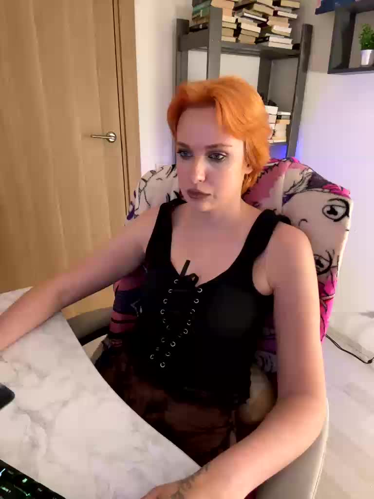 mistress-victoria-feets Adult Chat June 15, 2026