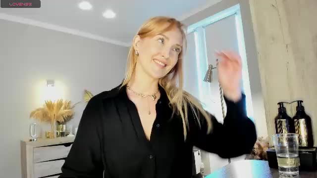 hotyplays Adult Chat June 15, 2026