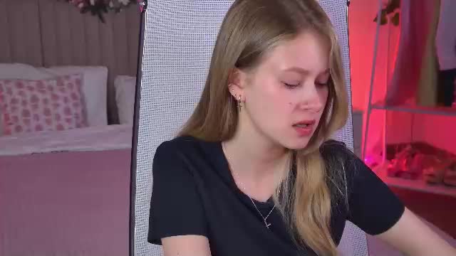 evemundie Adult Chat June 15, 2026