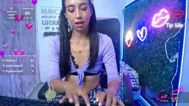 sandra_petite19 Adult Chat June 15, 2026