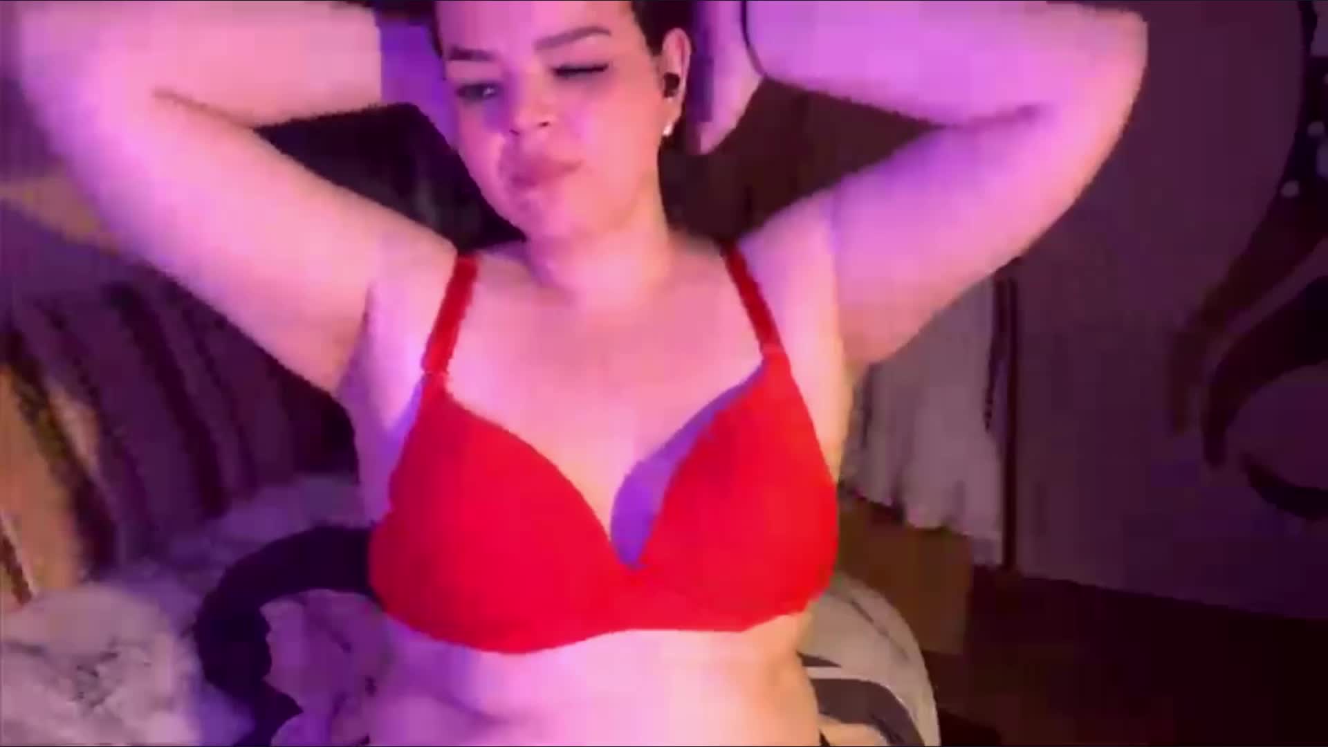 GloriaBbon Adult Chat June 15, 2026