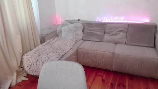 mrs_kitty69 Adult Chat June 15, 2026
