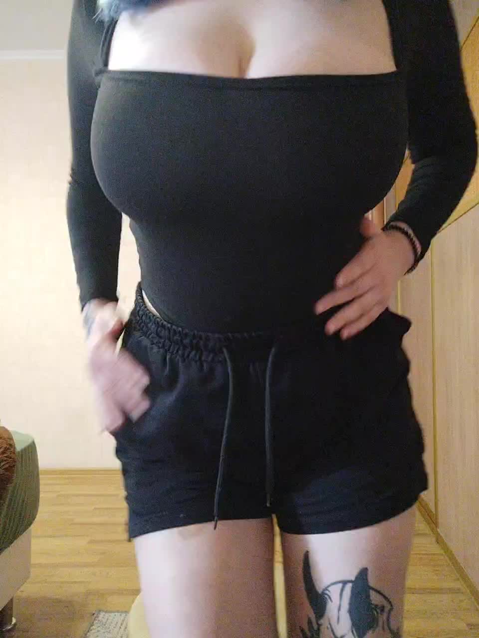 Darcy-666 Adult Chat June 15, 2026