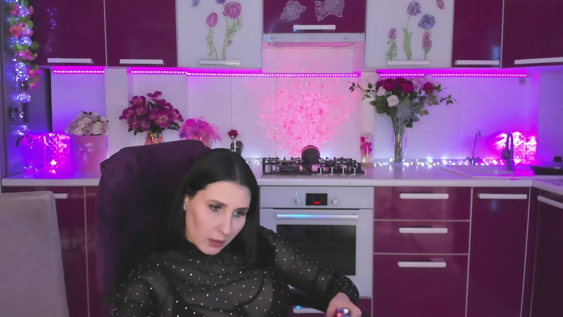 Olivija2020 Adult Chat June 15, 2026