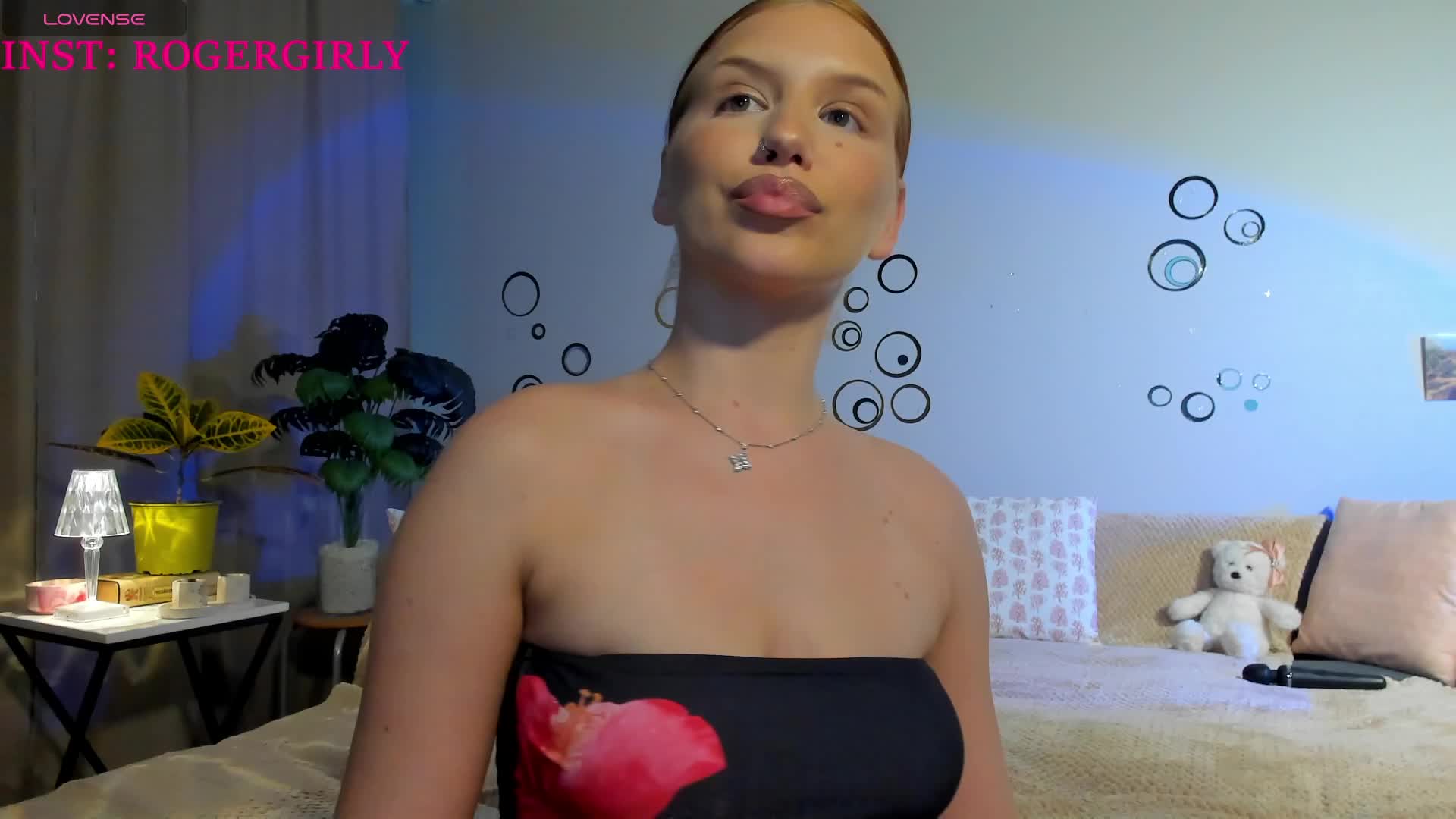its_nicki_m Adult Chat June 15, 2026