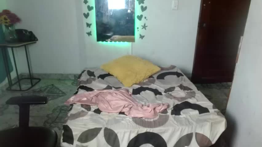 ebony_luna1 Adult Chat June 15, 2026