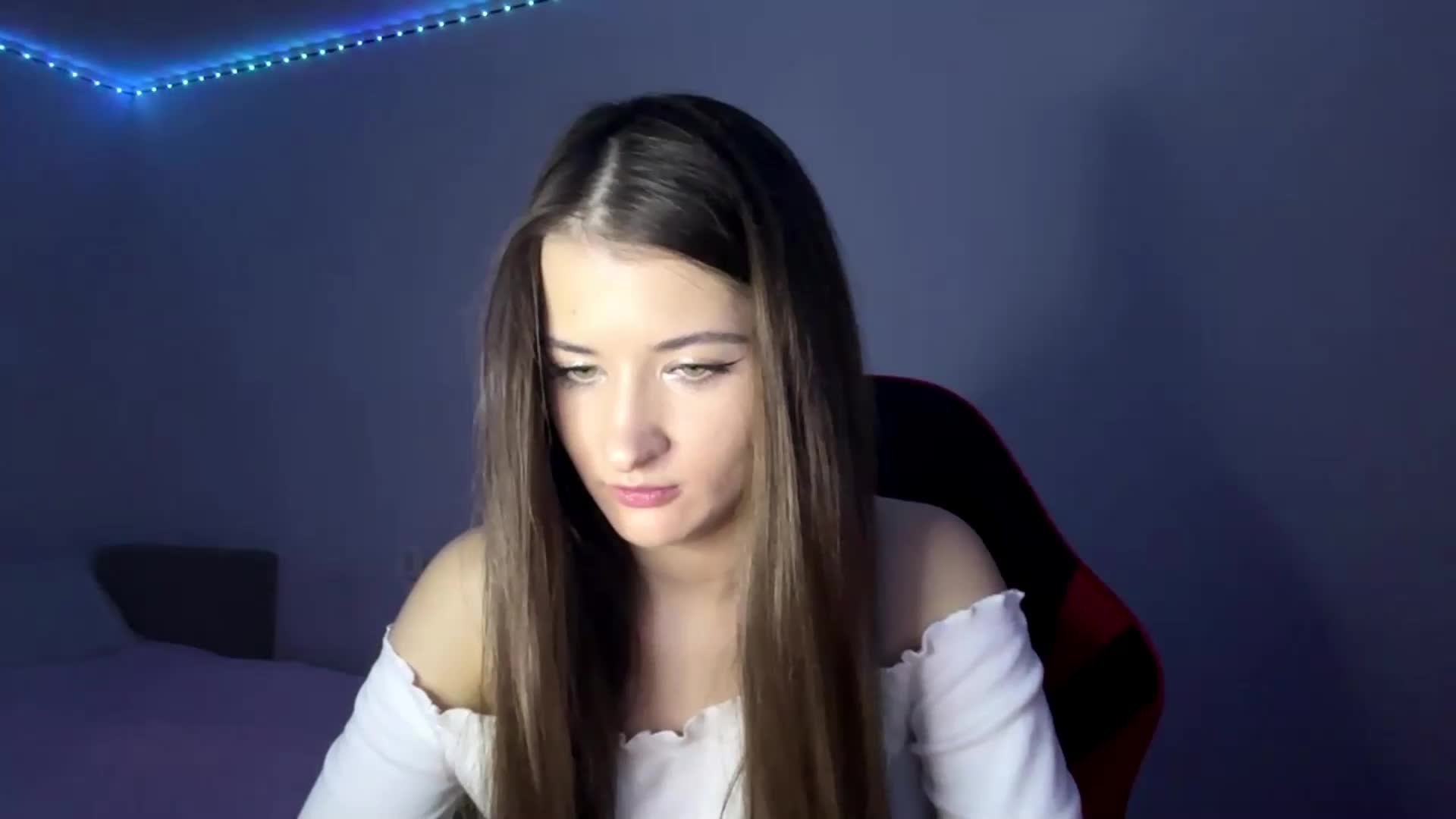 nessy-messy Adult Chat June 16, 2026