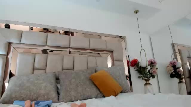 emma_castilloo Adult Chat June 16, 2026