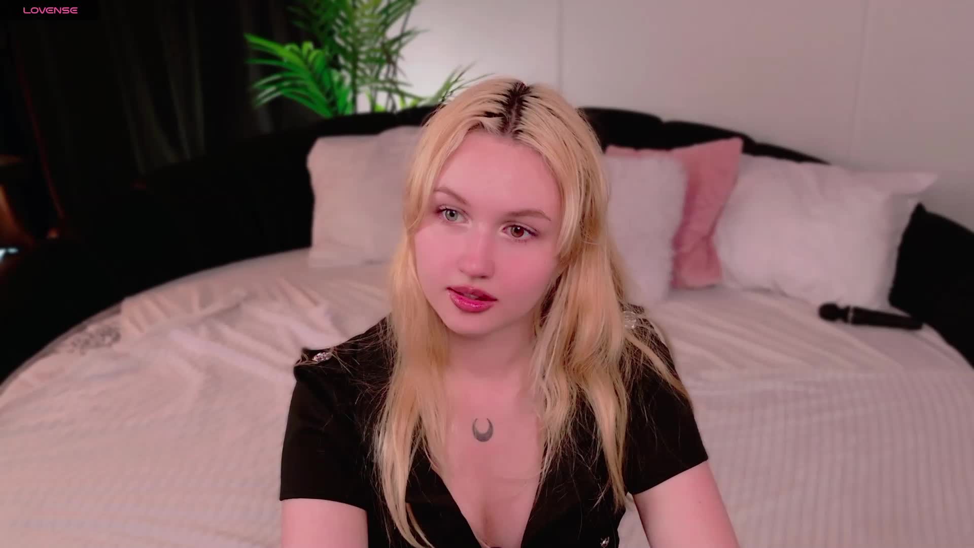 LillyEyess Adult Chat June 16, 2026