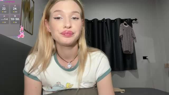 pussymoneywet Adult Chat June 16, 2026