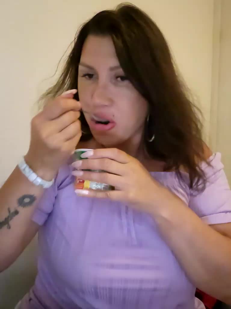 RoxySexy Adult Chat June 16, 2026