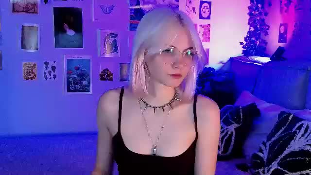 vanessaaustin Adult Chat June 16, 2026
