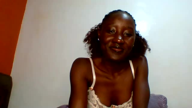 sexylucia5 Adult Chat June 16, 2026