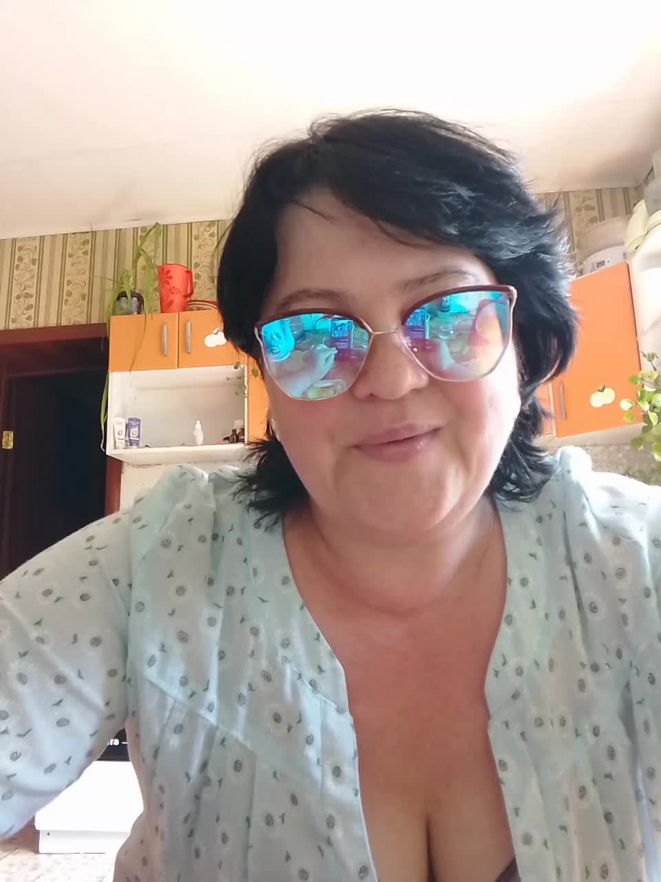 Tanya19722 Adult Chat June 17, 2026