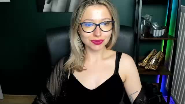 heidi_pleasure Adult Chat June 16, 2026