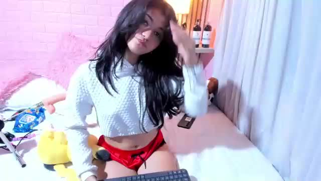 salome_pettite Adult Chat June 16, 2026