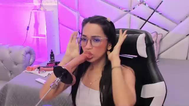 gabbieskinny_2026-06-16_18-21-53_267 Adult Chat June 16, 2026