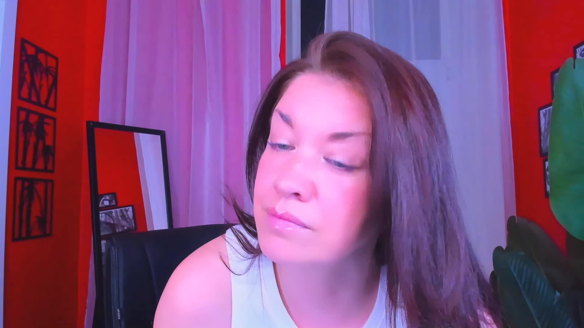 AnaMills Adult Chat June 17, 2026