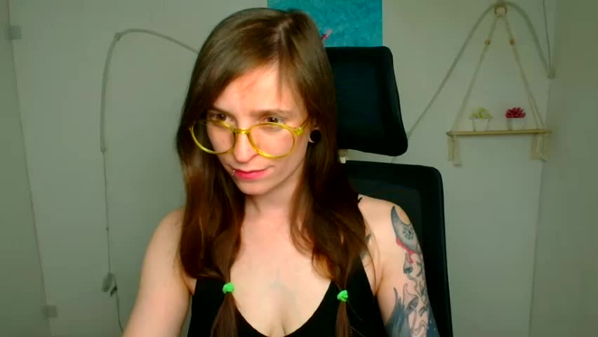 ivynoir_ Adult Chat June 16, 2026