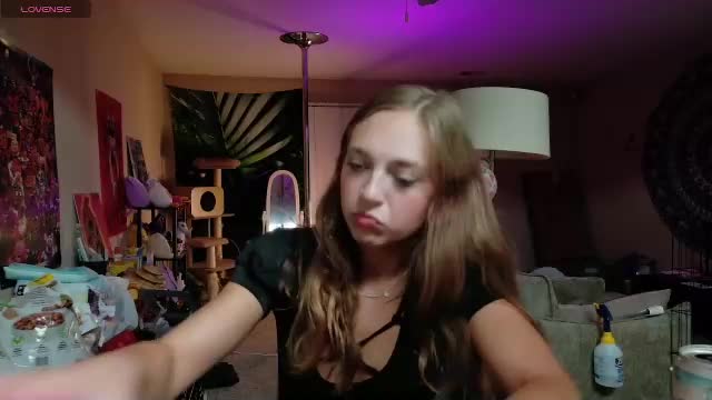 luckyducky02 Adult Chat June 17, 2026