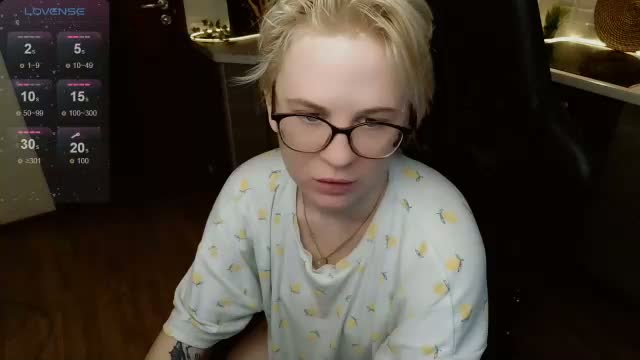 sunny_mood Adult Chat June 17, 2026