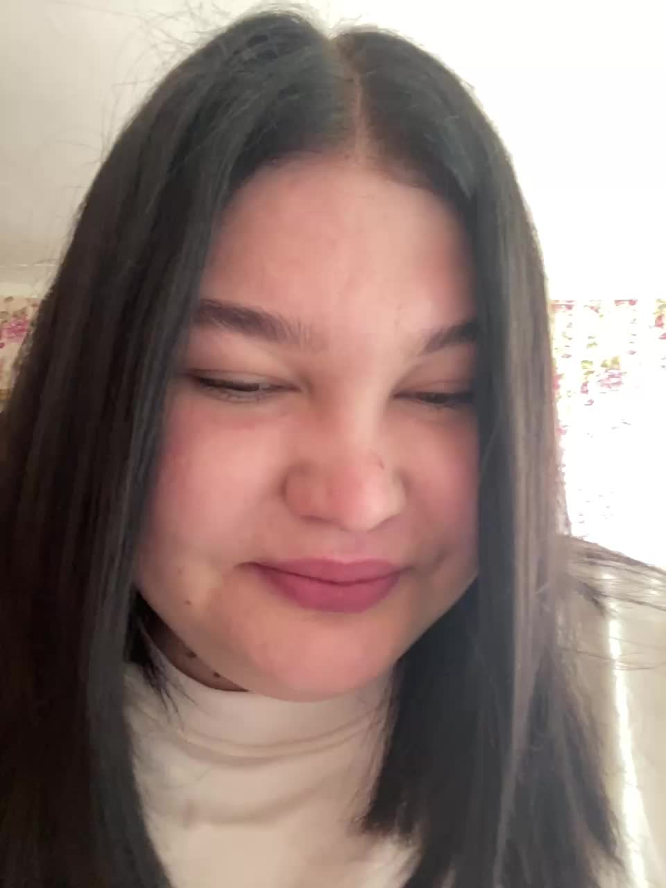 Annyshka-1 Adult Chat June 17, 2026