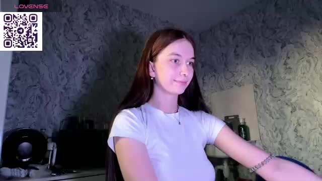 hinadesire Adult Chat June 17, 2026