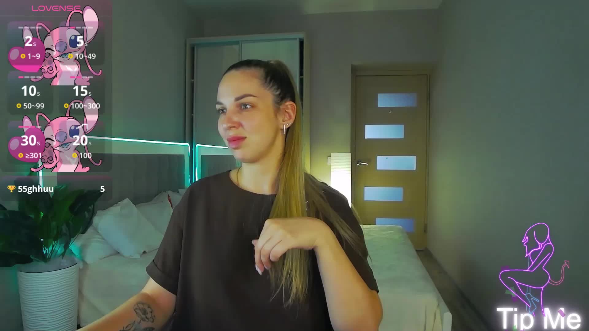 AlexandraCandy Adult Chat June 17, 2026