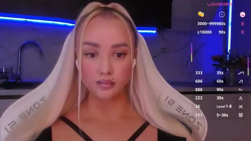 blond_diamond Adult Chat June 17, 2026