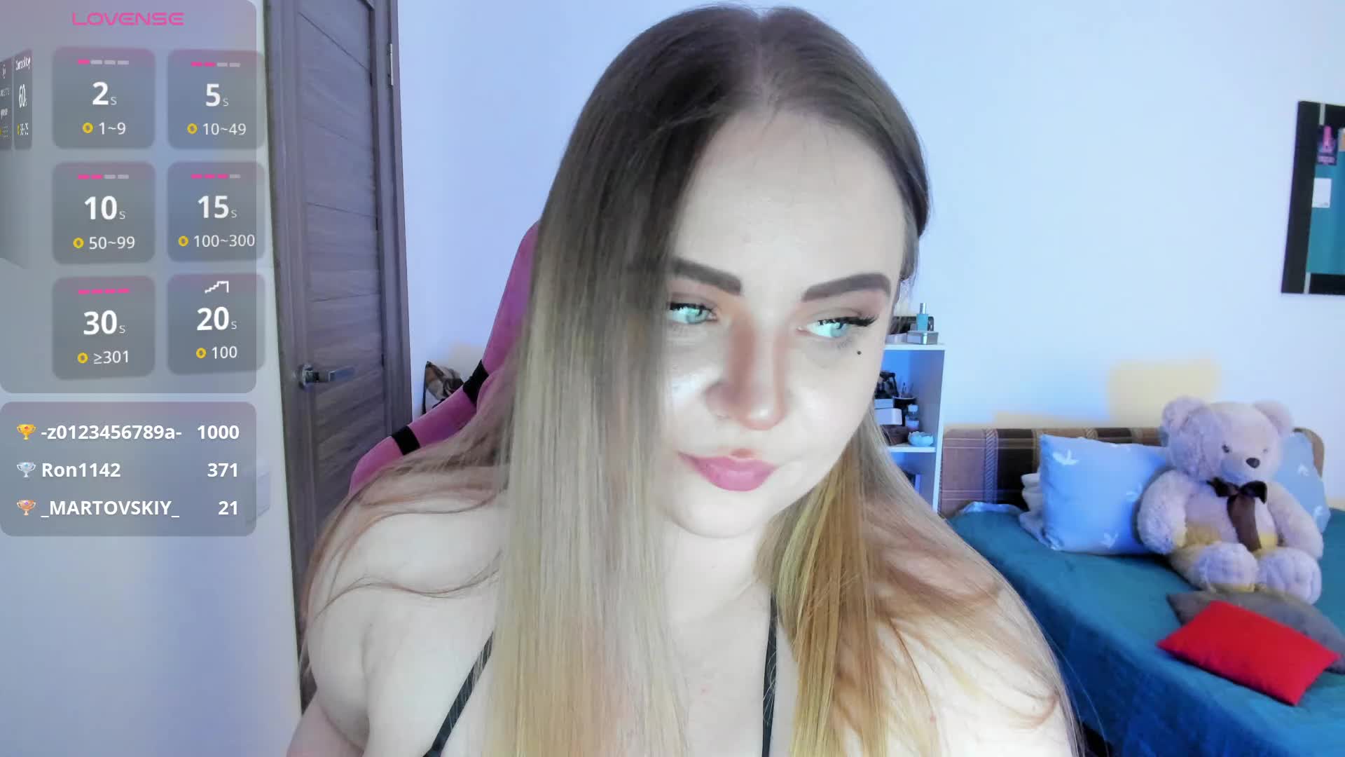 Shy_foxY Adult Chat June 17, 2026