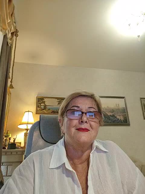 KarinkaSweet Adult Chat June 17, 2026