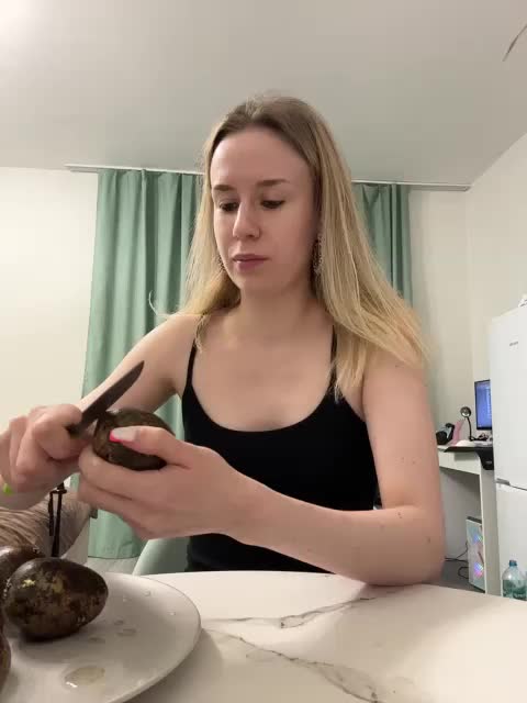 ari_ Adult Chat June 17, 2026