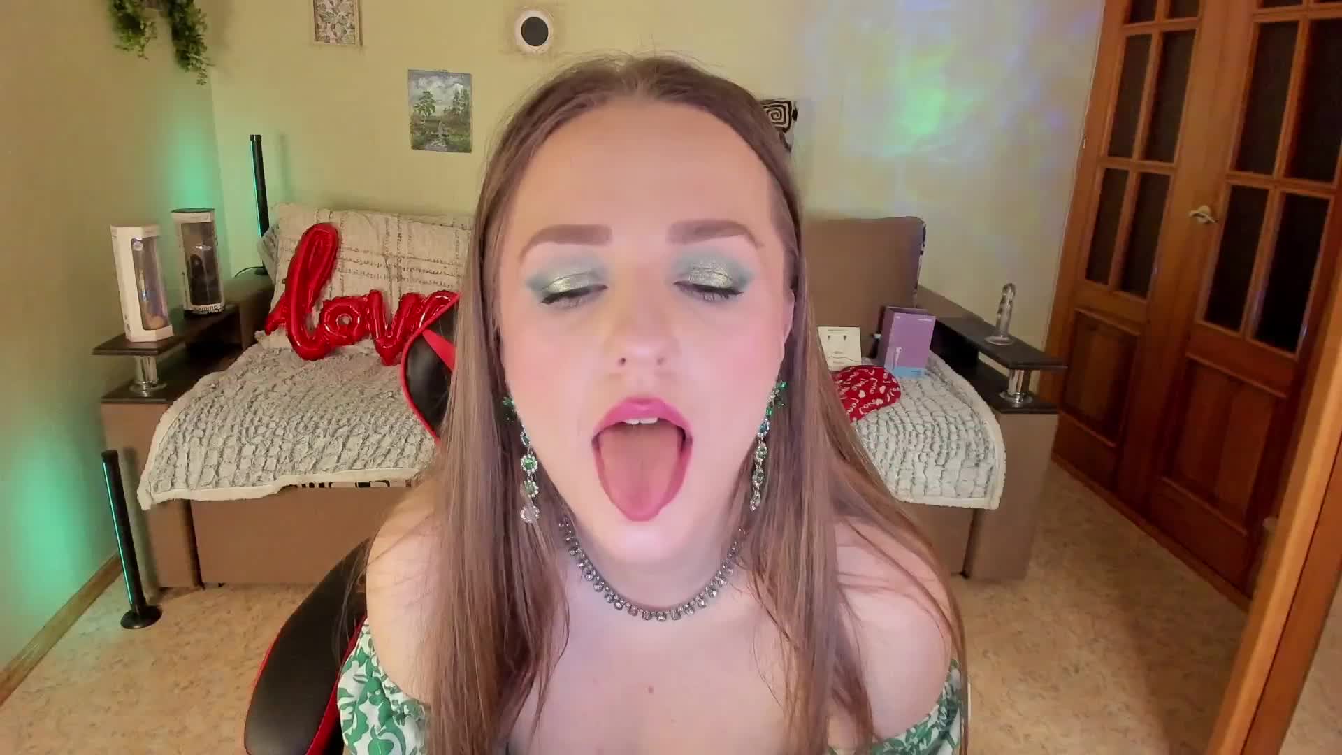 VeronikaNew Adult Chat June 17, 2026