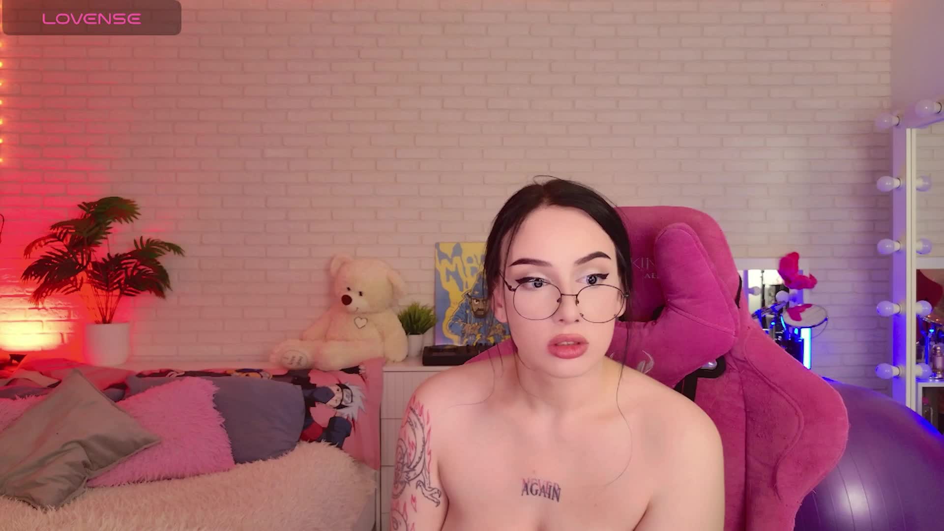 Darineko Adult Chat June 17, 2026