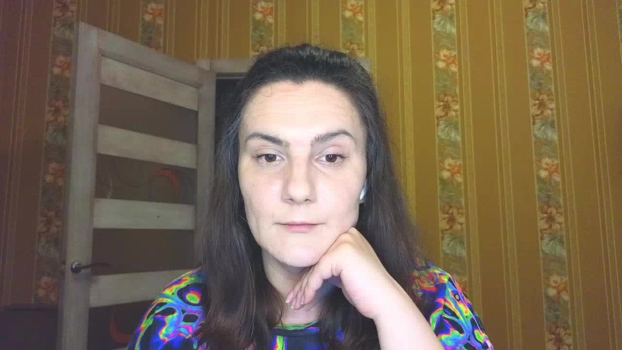 Secret_Smile Adult Chat June 18, 2026