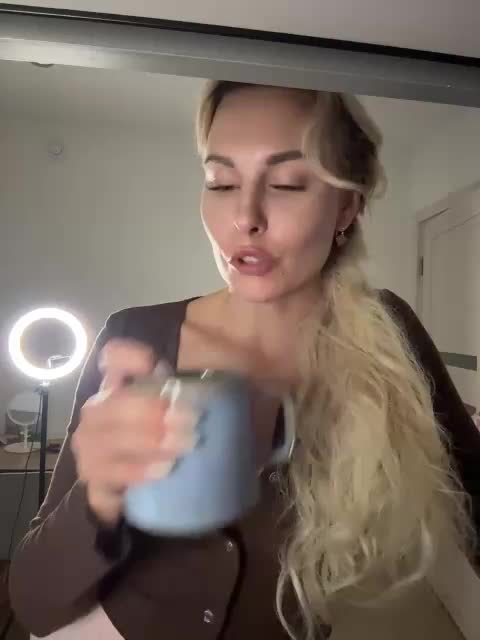 Kocmoc_Katerina Adult Chat June 17, 2026