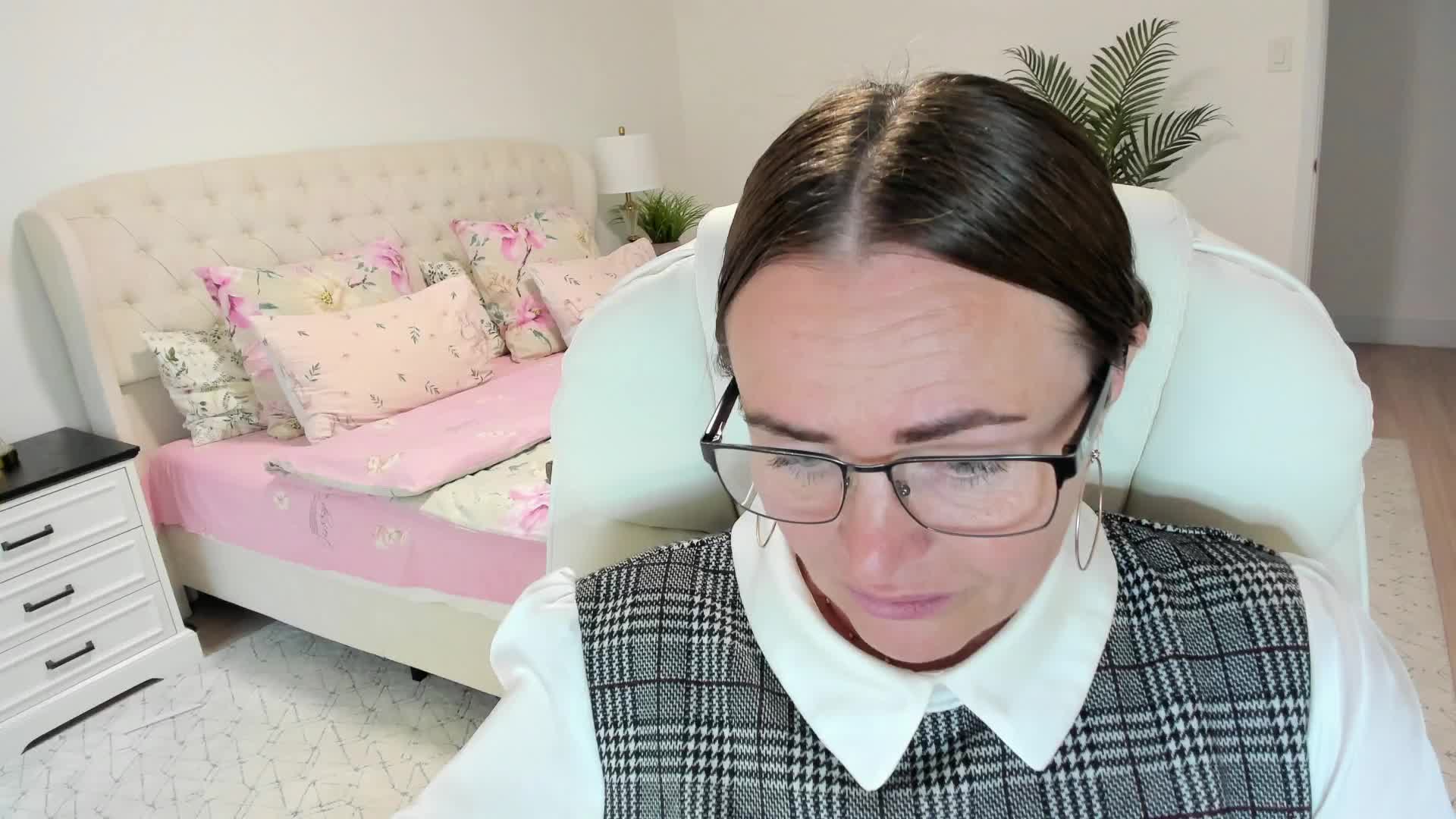 -Michelle- Adult Chat June 17, 2026