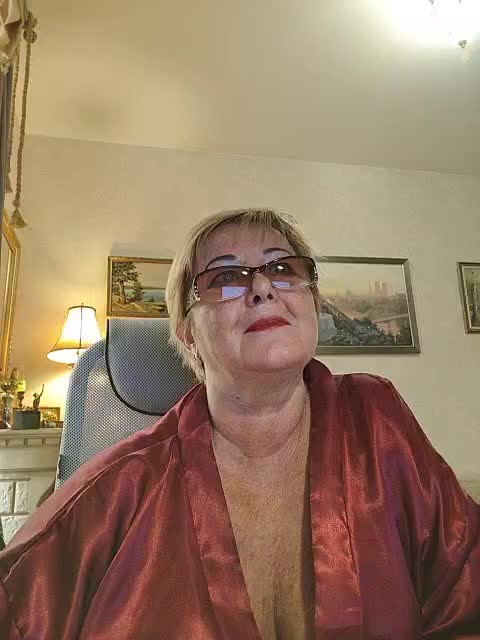 KarinkaSweet Adult Chat June 18, 2026