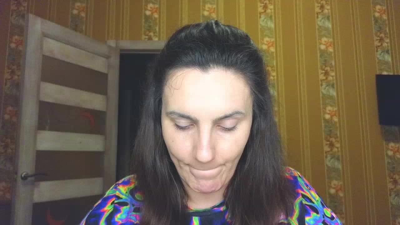 Secret_Smile Adult Chat June 17, 2026