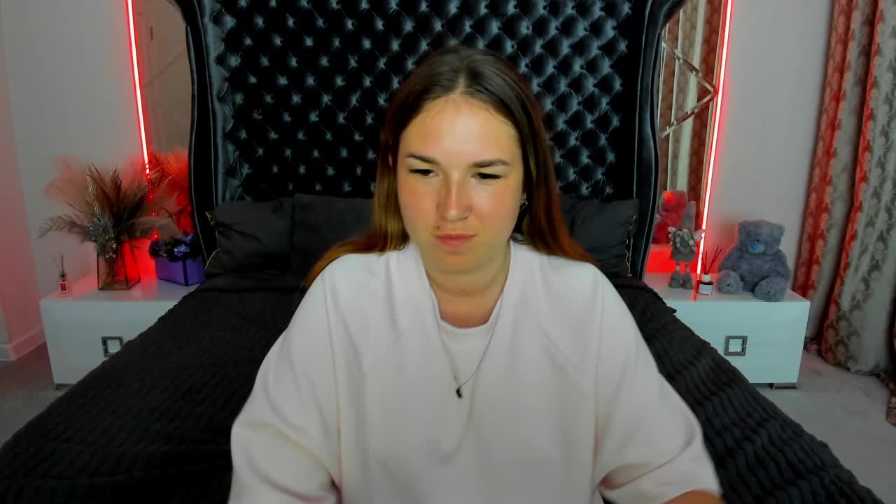 SofiiDarling Adult Chat June 17, 2026
