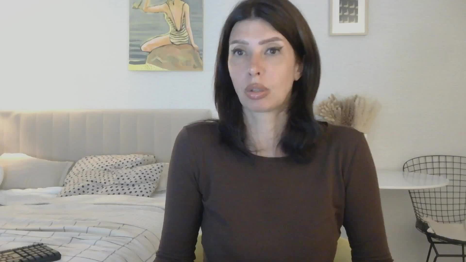 WhiteQueen888 Adult Chat June 17, 2026
