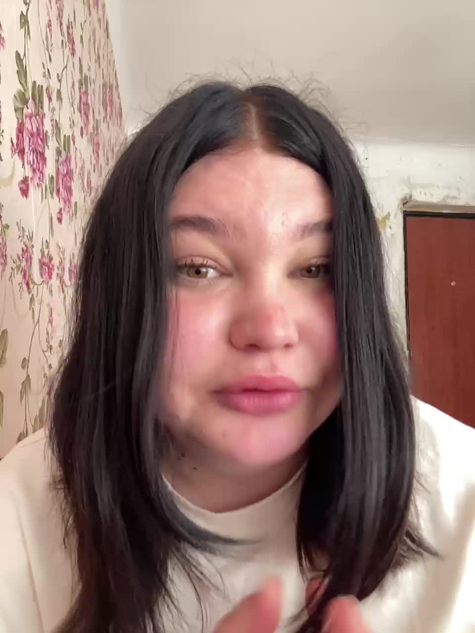 Annyshka-1 Adult Chat June 18, 2026