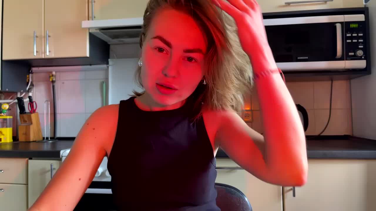 MartaLuna Adult Chat June 18, 2026