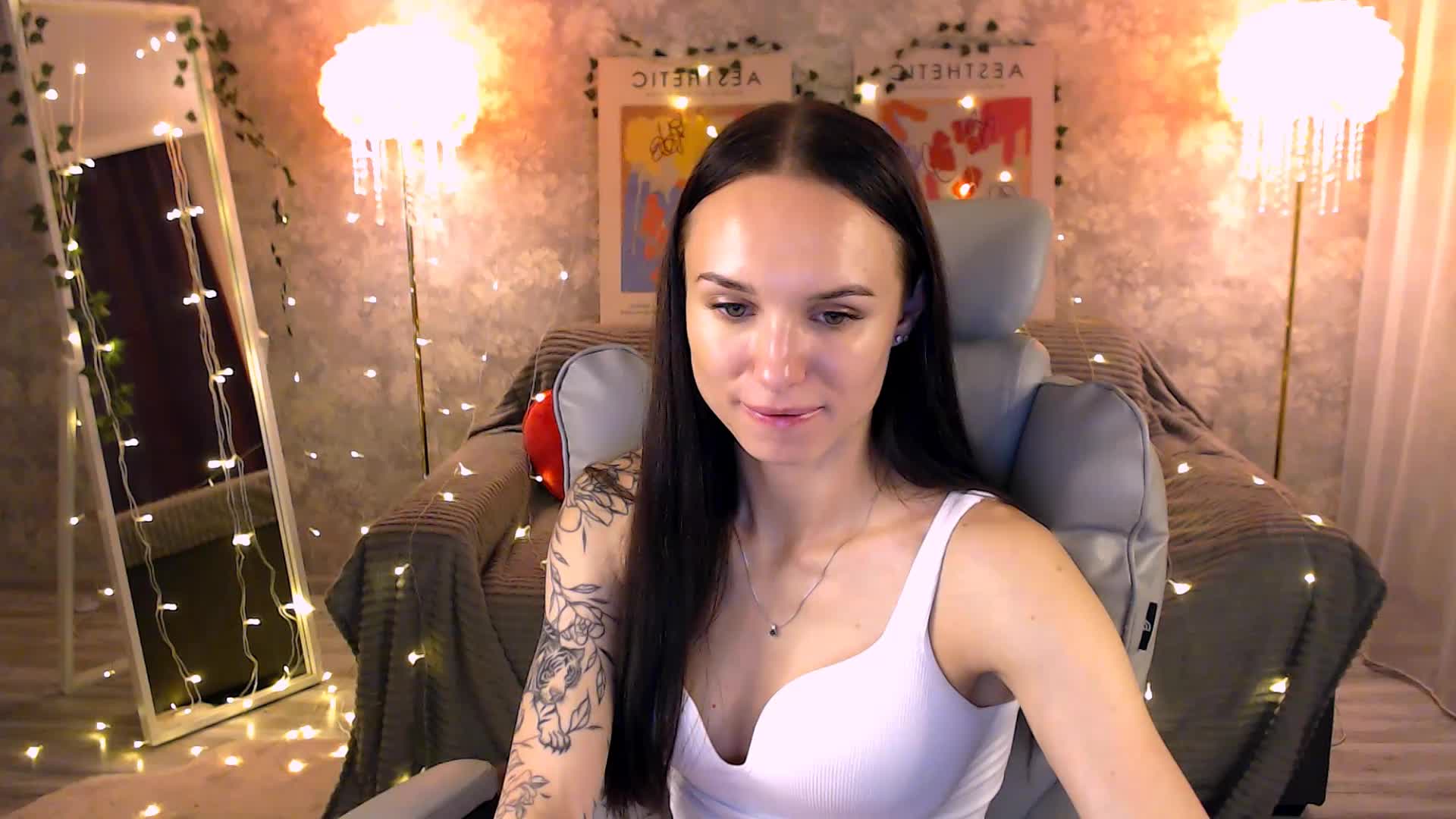 NicoleMerz Adult Chat June 18, 2026