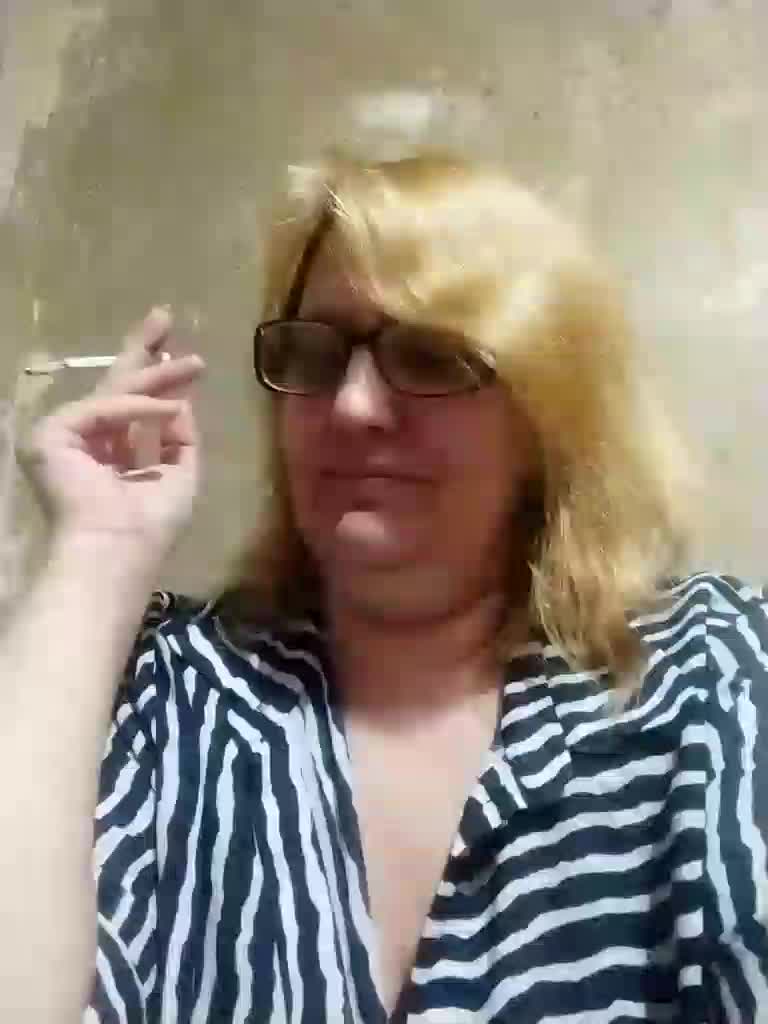ForestLadyXL Adult Chat June 19, 2026