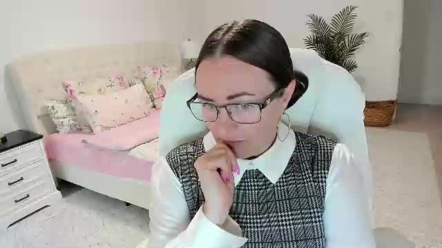 vika7333 Adult Chat June 19, 2026