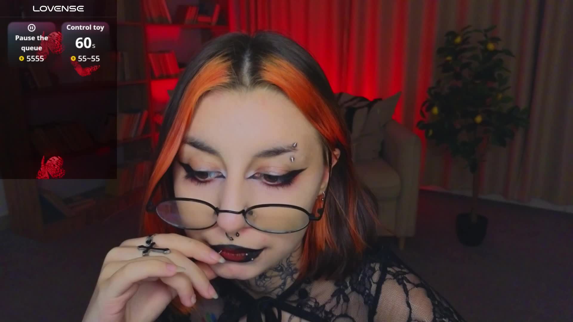 MistressMarcelline Adult Chat June 19, 2026
