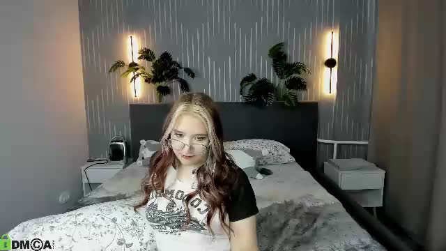 lucy_uiio Adult Chat June 19, 2026